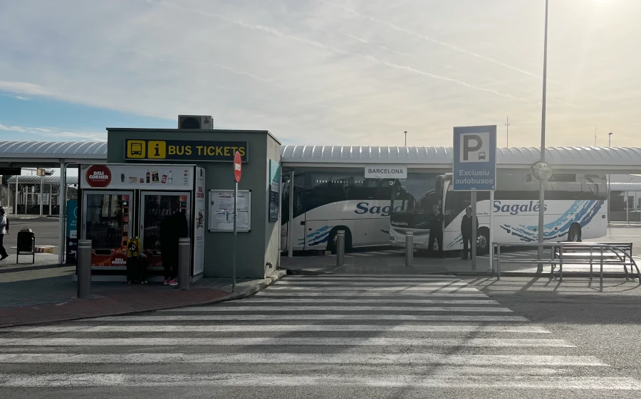 bus1 Girona Airport